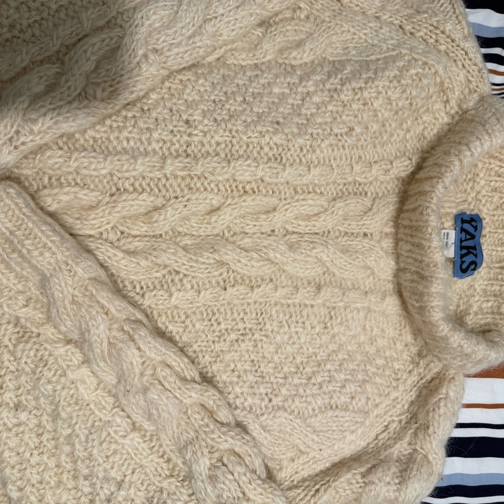 Tailor Vintage Ivory Cable Knit Sweater